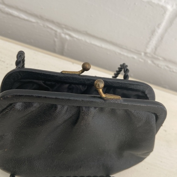 classic vintage petite small little black change purse - Picture 5 of 9